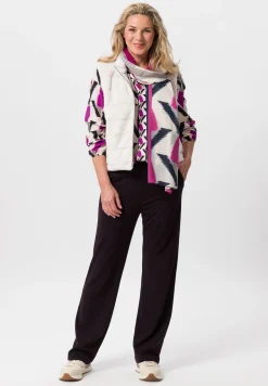 Bluse mit femininem Stehbund