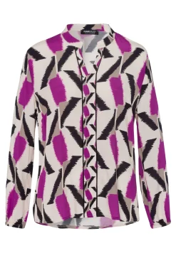 Bluse mit femininem Stehbund