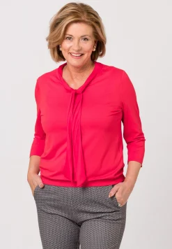 Bluse mit moderner Schluppe
