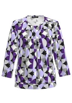 Blusenshirt mit detailreichen Gestaltungselementen