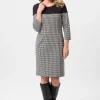 Kleid mit leicht tailliertem Schnitt