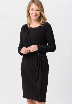 Kleid mit weich fließenden Volants