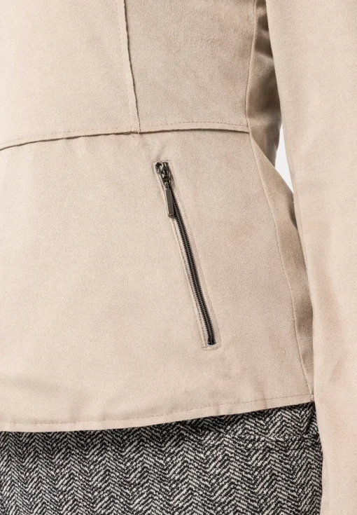 Leichtjacke aus pflegeleichtem Stretchlederimitat