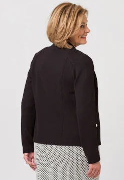 Leichtjacke mit modernen Eingrifftaschen