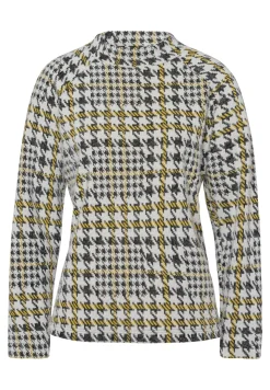 Pullover in modernem Schnitt