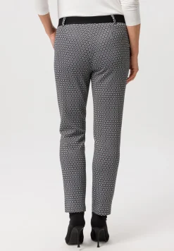 Schlupfhose MIA in bequemer Passform