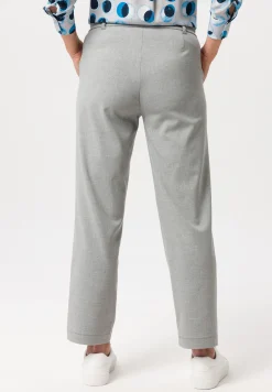 Schlupfhose MIA in modernem Schnitt