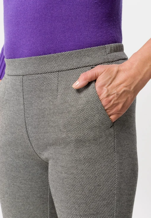 Schlupfhose MIA mit praktischem Dehnbund