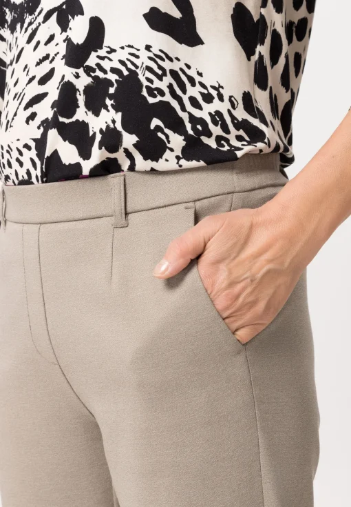 Schlupfhose MIA mit seitlichen Eingrifftaschen