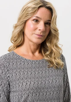 Shirt aus hochwertiger Viskose