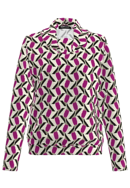 Shirt in modernem Schnitt