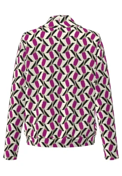 Shirt in modernem Schnitt