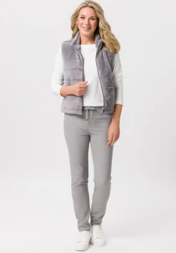 Shirt mit elegantem U-Boot-Ausschnitt