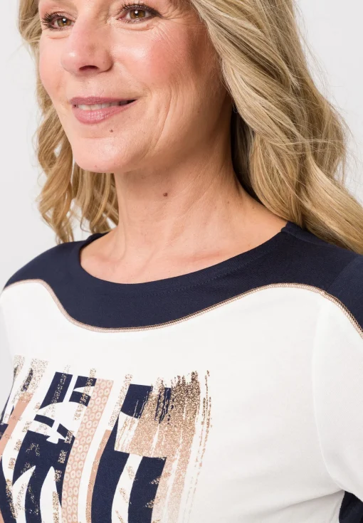 Shirt mit hohem Rundhalsausschnitt