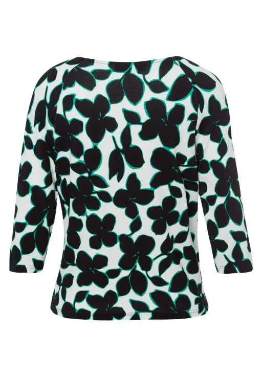 Shirt mit modischem Schnitt