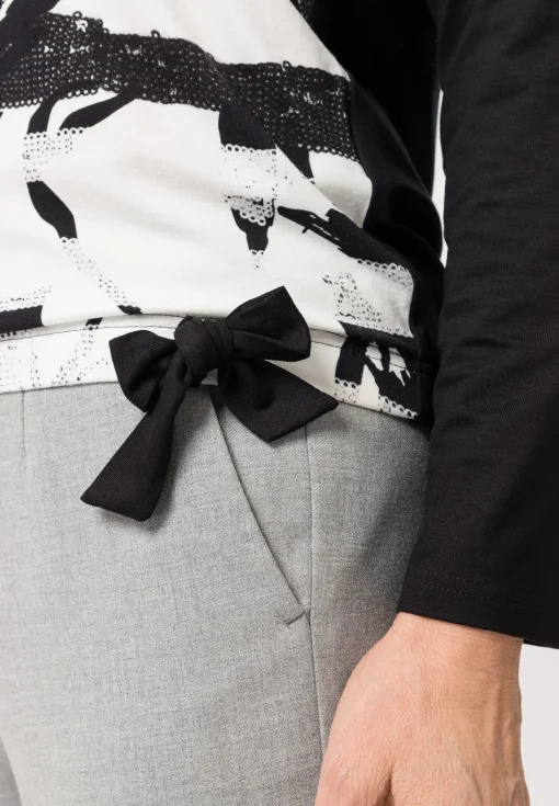 Shirt mit Schmucksteinen