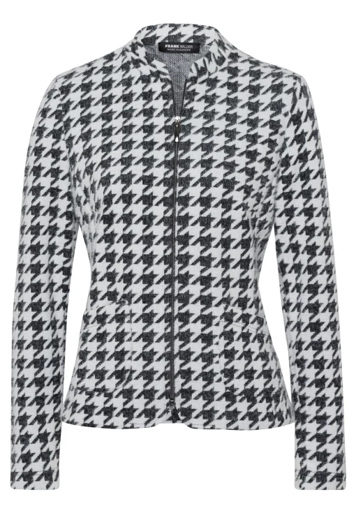 Strickjacke im klassichen Hahnentritt-Dessin