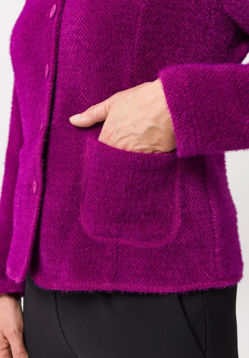Strickjacke in trendiger Strick-Optik