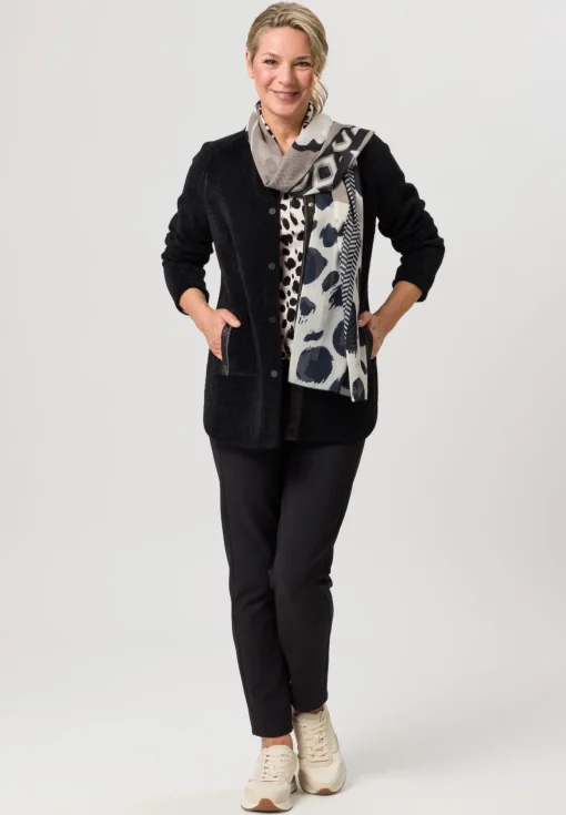 Strickjacke mit langen Raglanärmeln