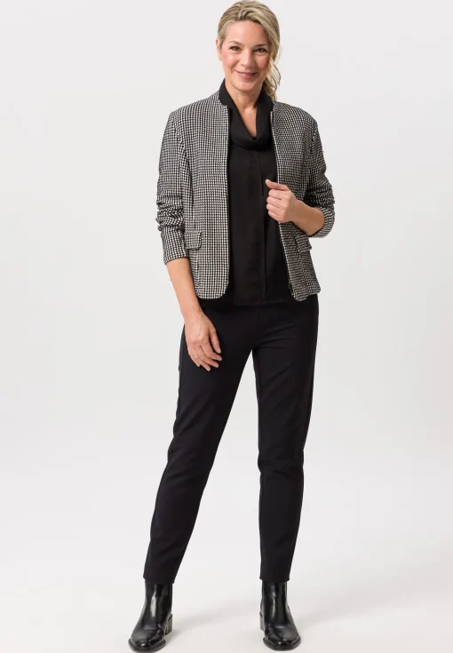 Strickjacke mit modischem Reißverschluss