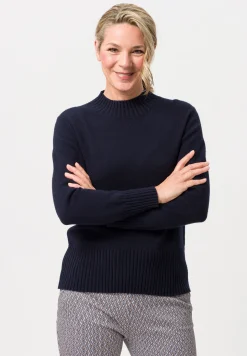 Strickpullover in figurfreundlicher Passform