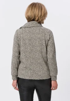 Strickpullover mit modischem Kragen