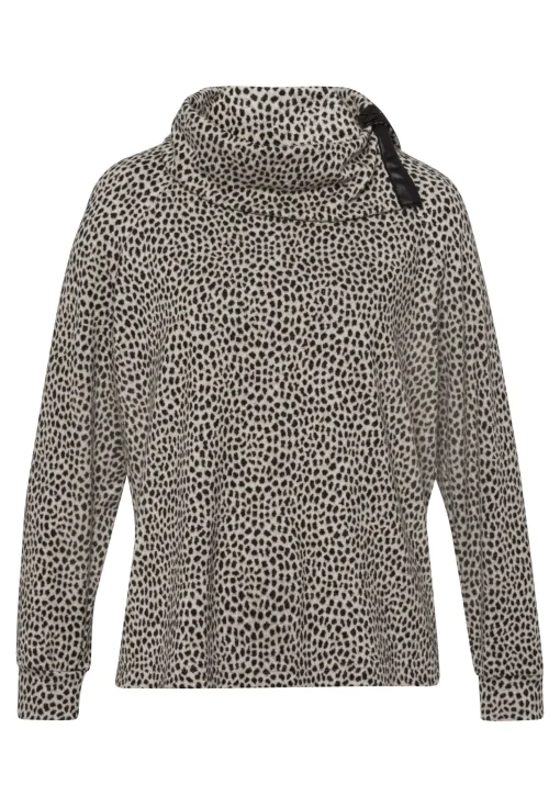 Strickpullover mit modischem Kragen