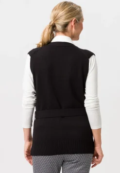 Strickweste mit femininem V-Ausschnitt