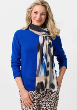 Tuch mit stilvollem Print